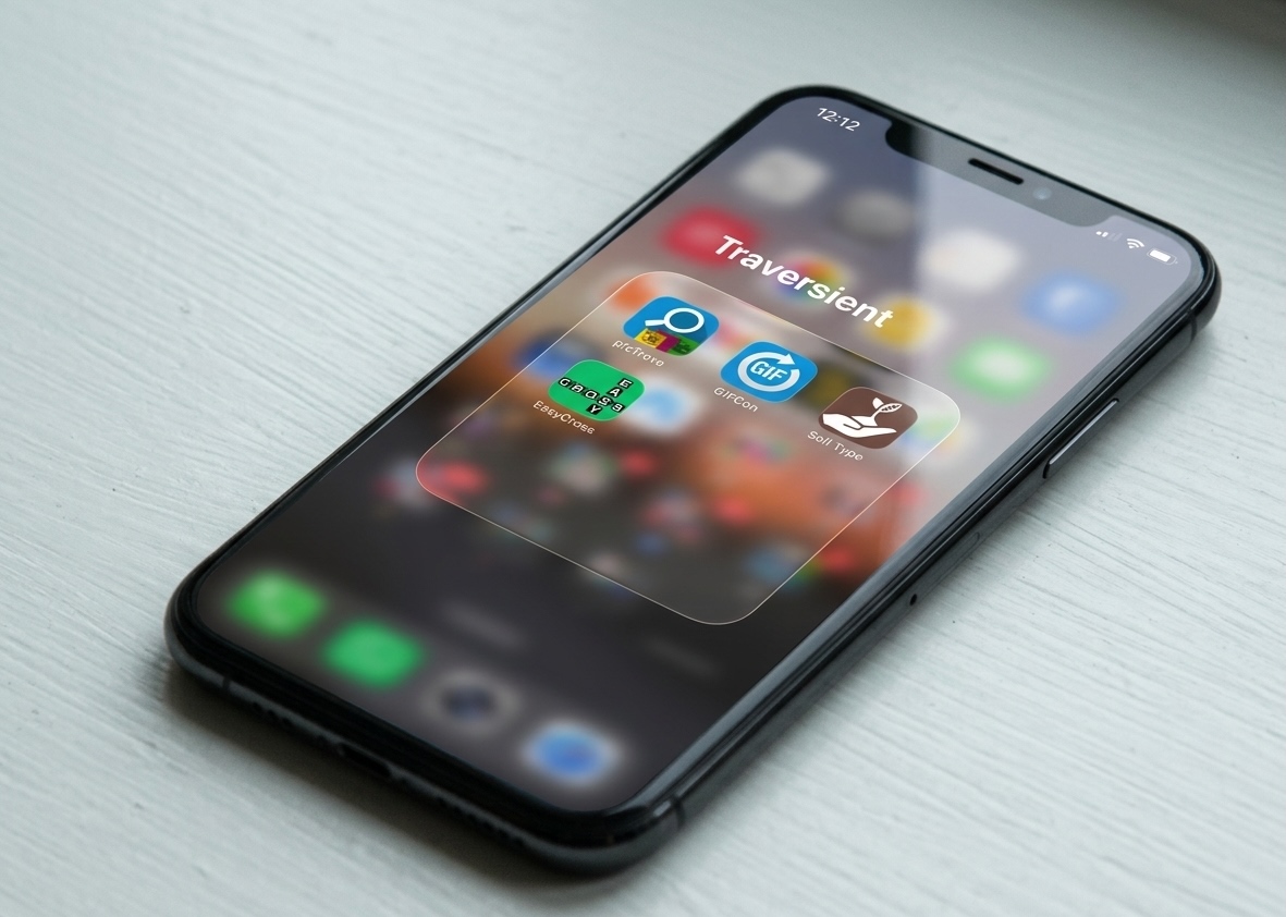 Traversient app icons and product screens